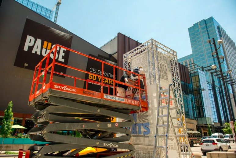 custom-branded-event-graphics-blog image 11